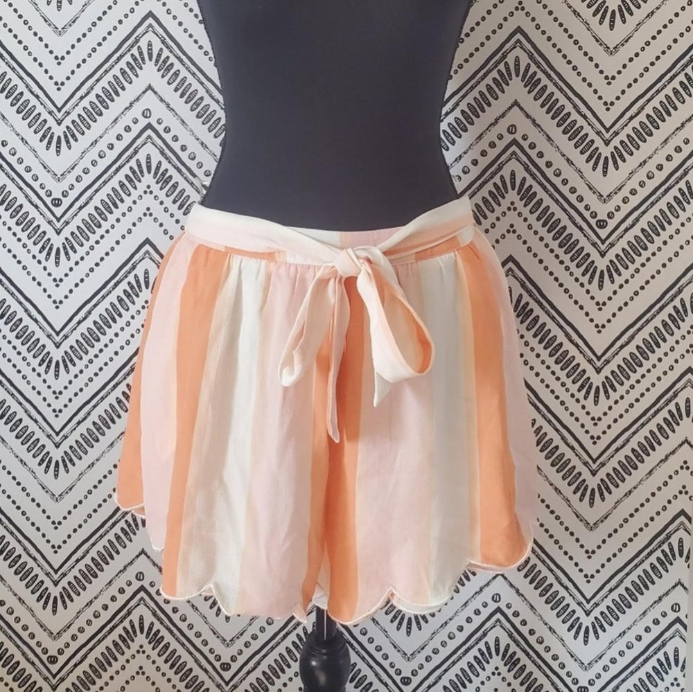 Style Rack Women's Peach and White Striped Shorts